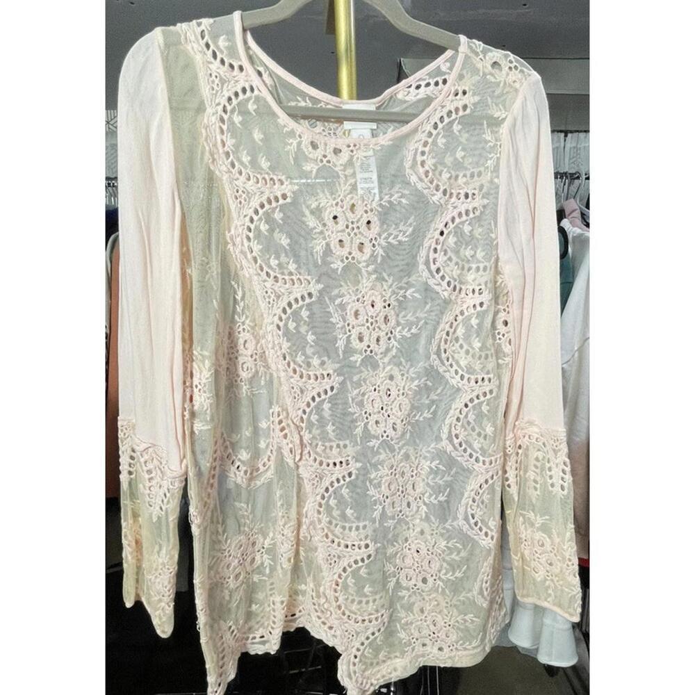 Chico’s Light Pink Open Knit Lace Blouse Sz 0 (Small)